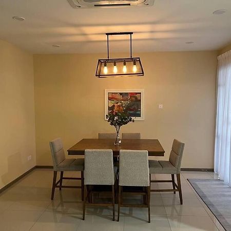 Rumah Saujana Klia Sepang Dış mekan fotoğraf